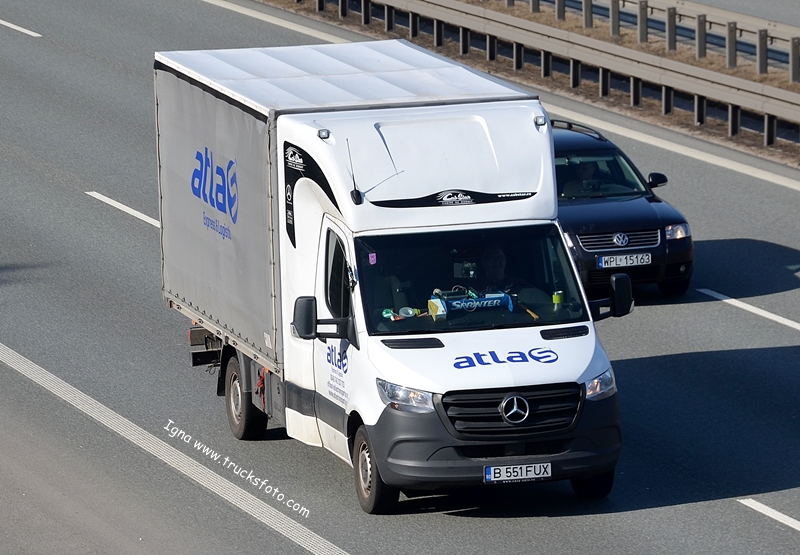 atlas.JPG