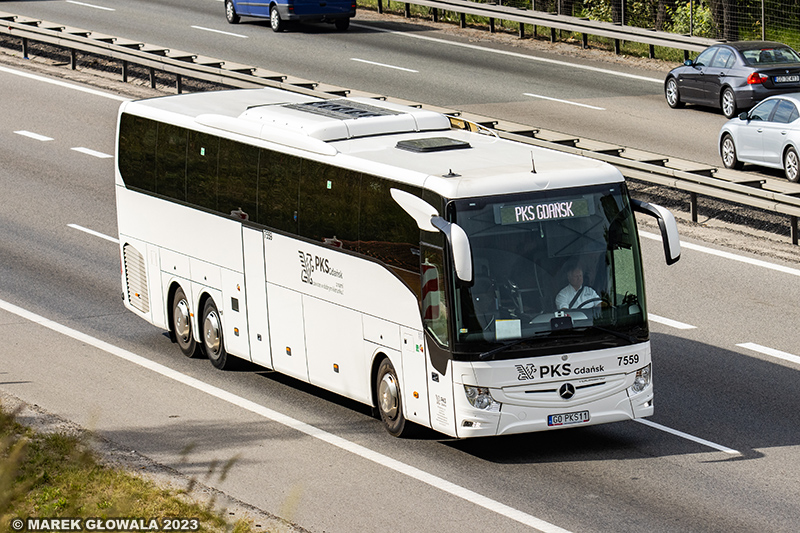 MB Tourismo - PKS Gdańsk.jpg