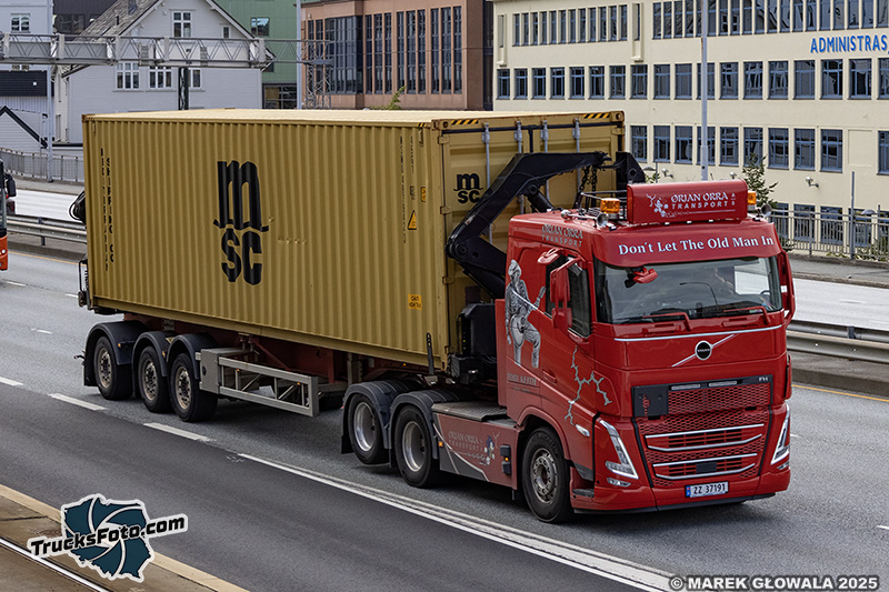 Volvo FH5  - Orjan Orra Dont Let The Old Man In.jpg