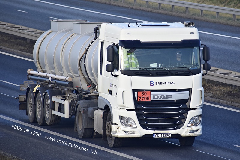 _DSC8551 BRENNTAG-crop-DAF XF 106.JPG