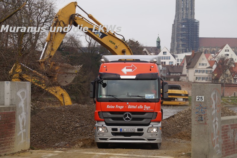 Ulm, Ausbaggerung Donau