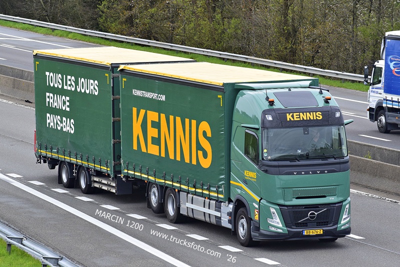 _DSC5349 KENNIS-crop-VOLVO FH AERO.JPG