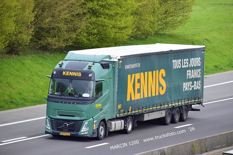 _DSC5857 KENNIS-crop-VOLVO FH AERO.JPG
