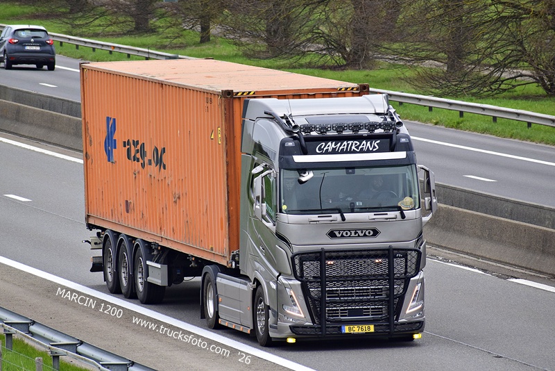 _DSC5084 CAMATRANS-crop-VOLVO FH5.JPG