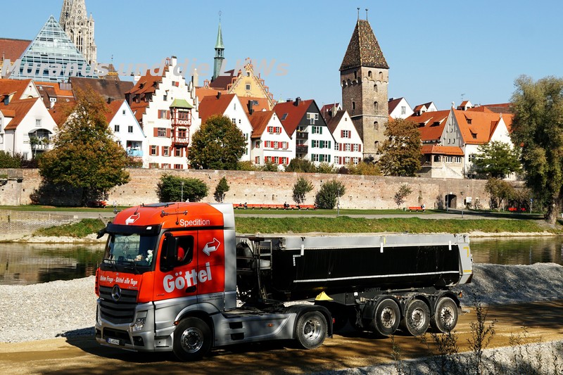 Ulm, Ausbaggerung Donau