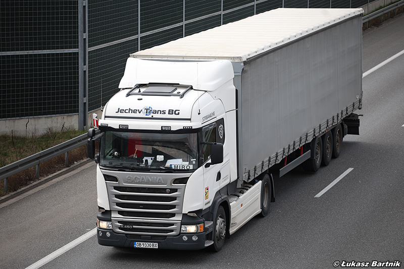 IMG_3484 Scania R Jechev Trans BG.jpg