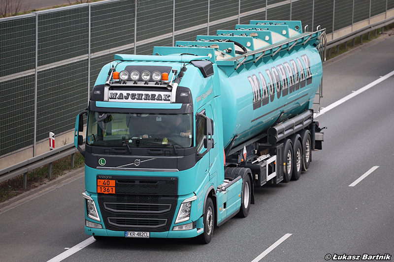 IMG_3452 Volvo FH Majchrzak.jpg