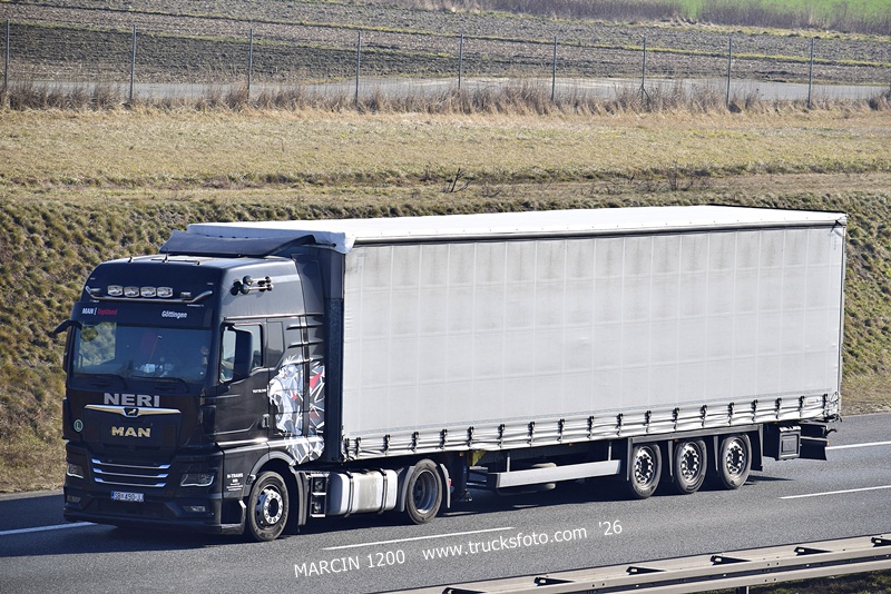 _DSC2812 NERI-crop-MAN TGX II.JPG
