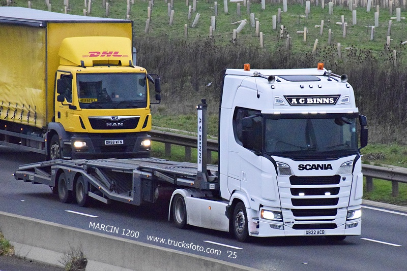_DSC9843 A C BINNS-crop-SCANIA S560.JPG