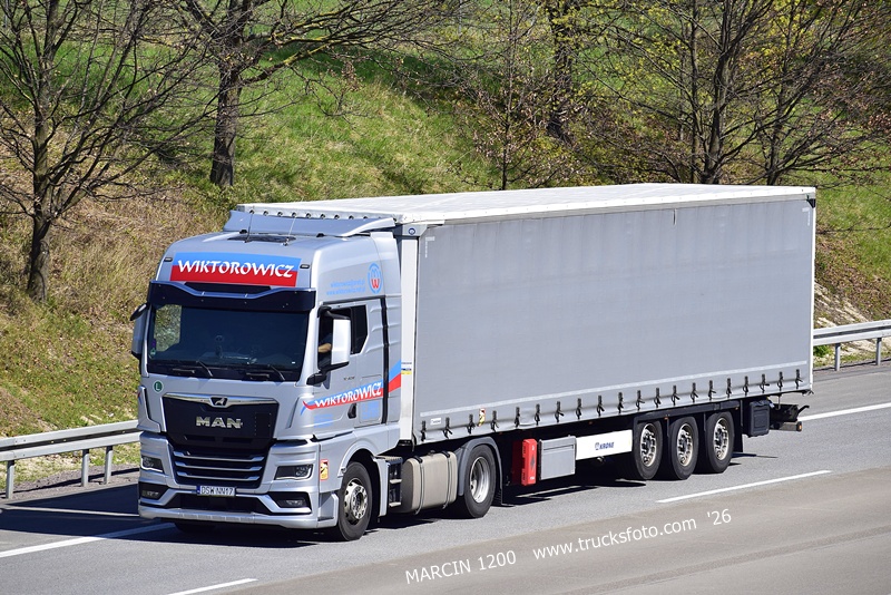 _DSC6919 WIKTOROWICZ-crop-MAN TGX II.JPG