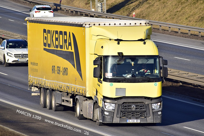 _DSC0887 GOKBORA-crop-RENAULT RANGE-T.JPG