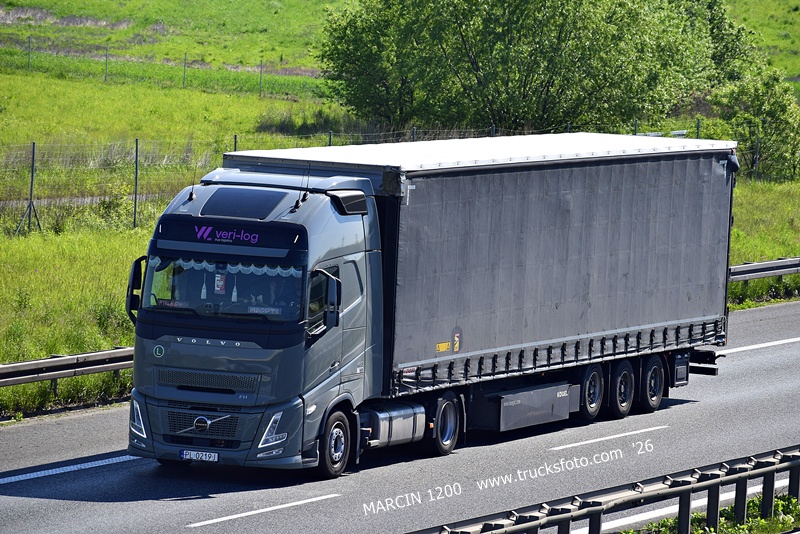_DSC7804 VERI LOG-crop-VOLVO FH AERO.JPG