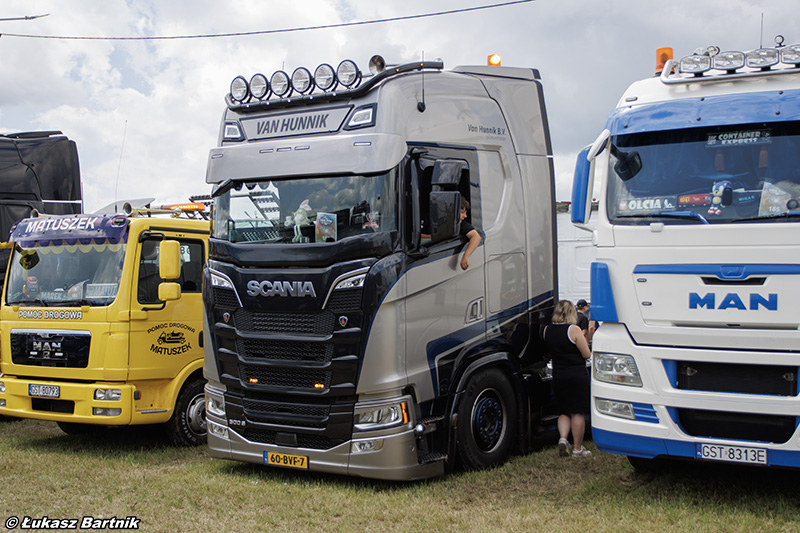 IMG_9472 Scania S VanHunnik.jpg