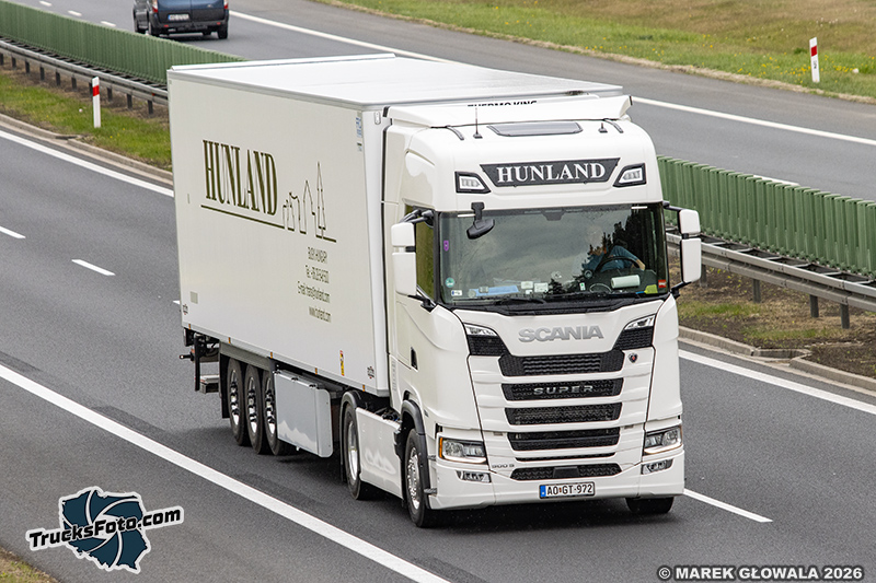 Scania 500S Super - Hunland.jpg