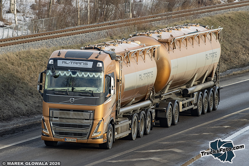 Volvo FH16 - RL Trans.jpg