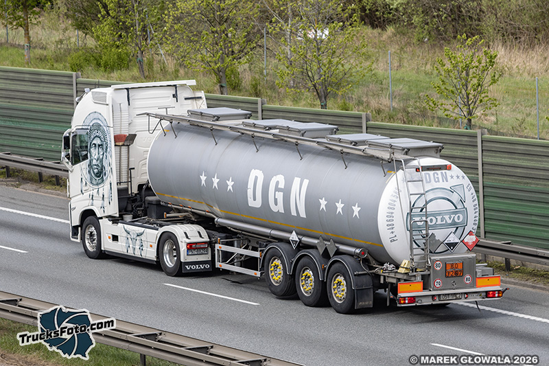 Volvo FH - DGN.jpg