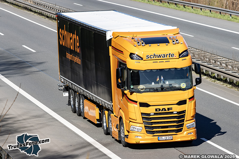 DAF XG - Schwarte.jpg