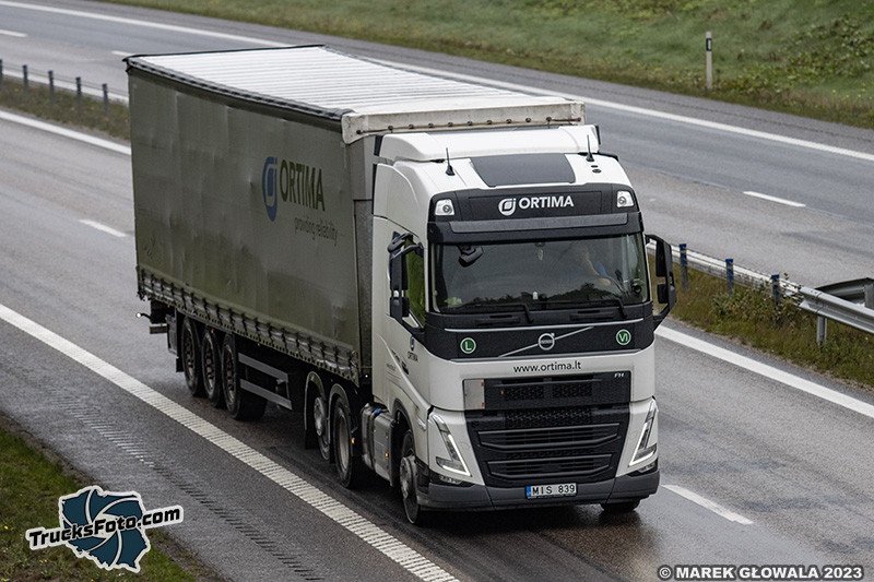 Volvo FH5 - Ortima.jpg