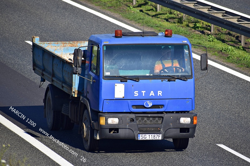 _DSC7667 STAR-crop-------.JPG
