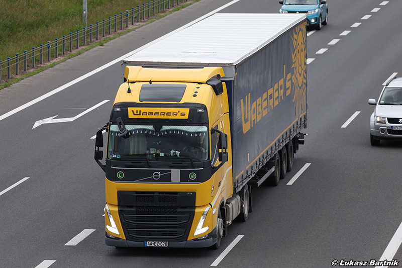 IMG_9831 Volvo FH Waberers.jpg