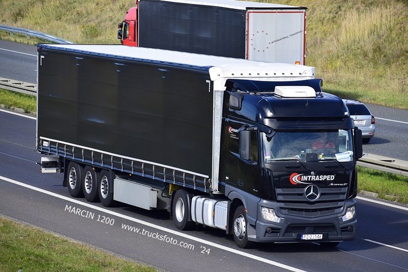 _DSC00011 (2046) INTRASPED-crop-MB Actros F.JPG