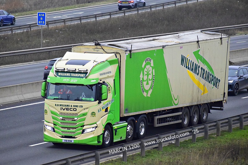 _DSC0061 WILLIAMS TRANSPORT-crop-IVECO S-WAY.JPG