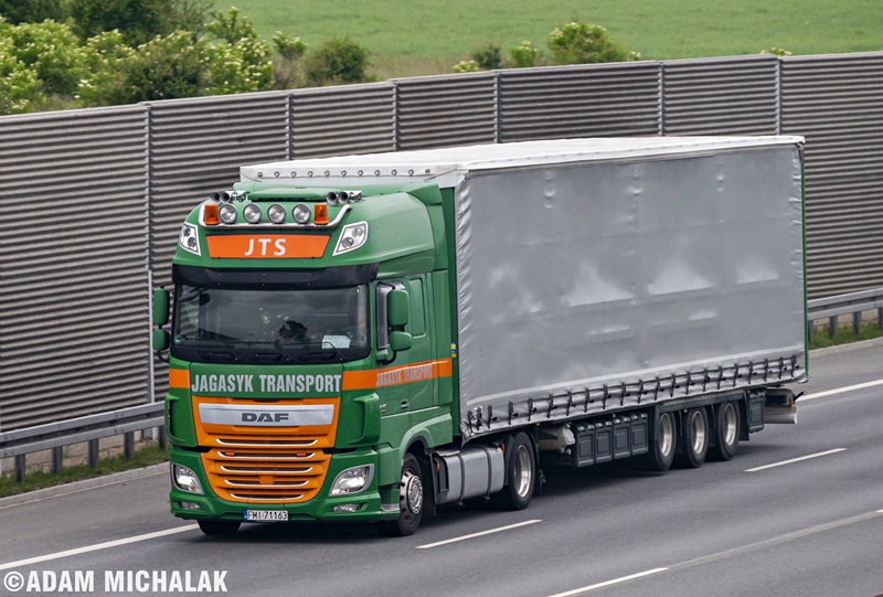 DSC_72722.jpg