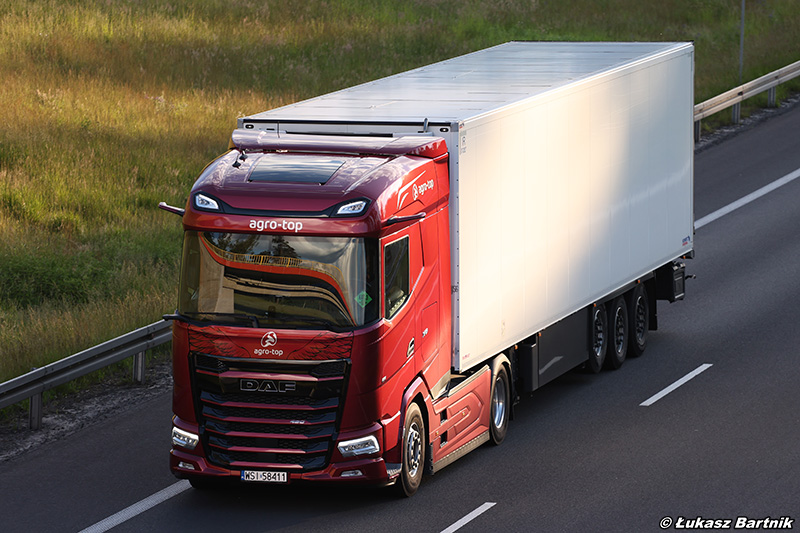 IMG_9966 DAF XG AgroTop.jpg