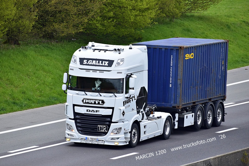 _DSC5913 S.GALLIX-crop-DAF XF 106 II.JPG