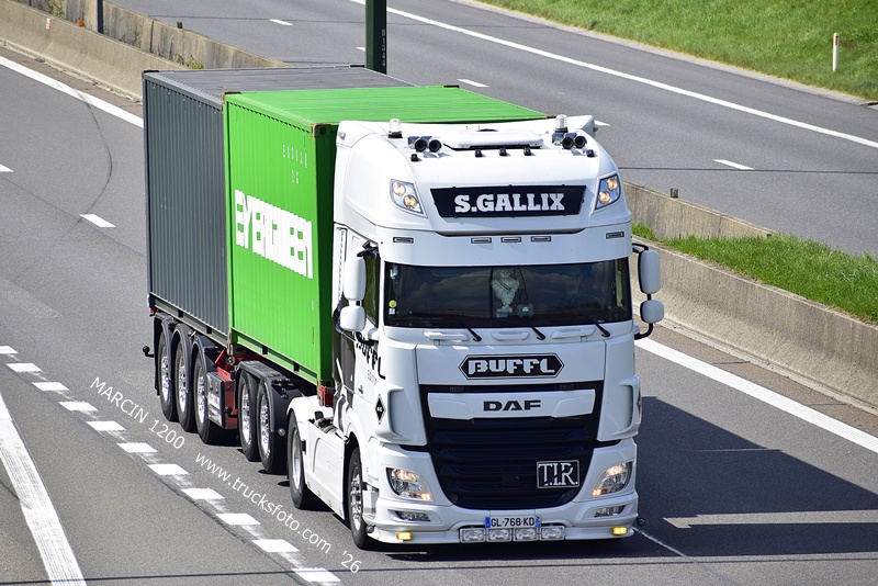 _DSC6326 S.GALLIX-crop-DAF XF 106 II.JPG