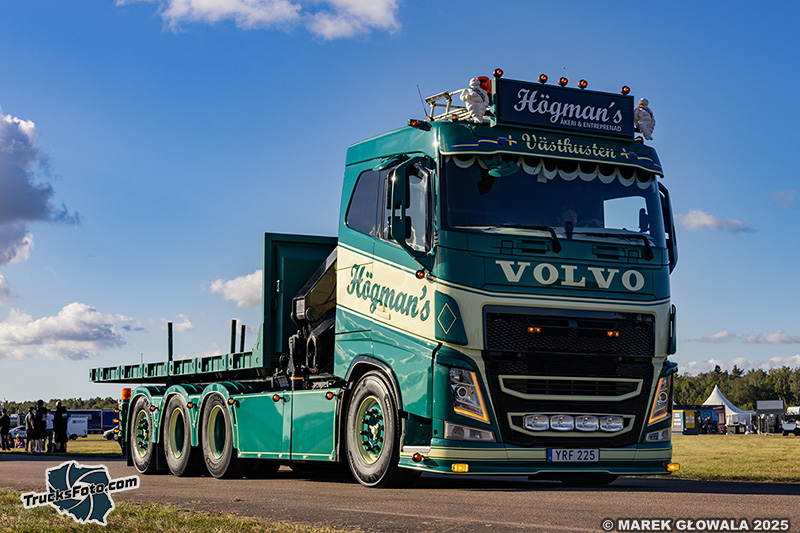 Volvo FH4 - Hogman's.jpg