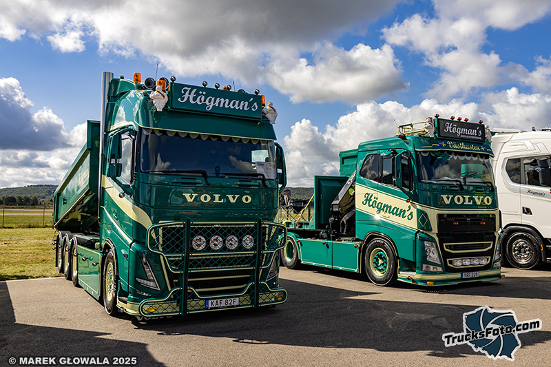 Volvo FH Hogman's.jpg