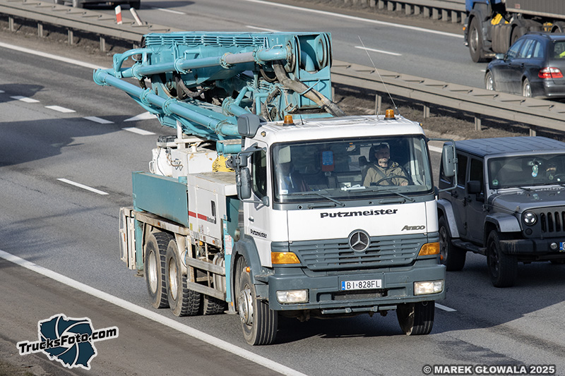 Mercedes-Benz Atego - Putzmeister Elefant.jpg
