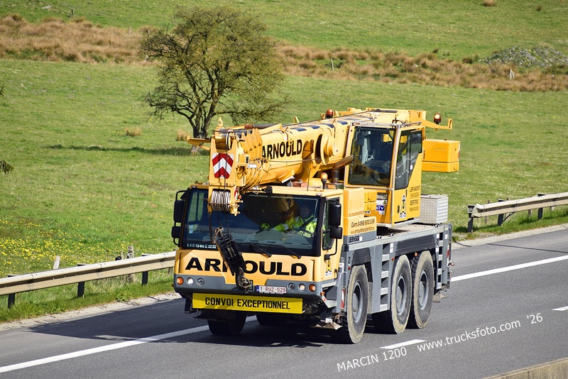 _DSC6518 ARNOULD-crop-LIEBHERR.JPG