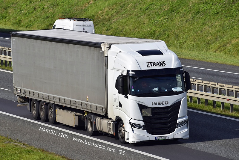 _DSC2607 ZTRANS-crop-IVECO S-WAY.JPG