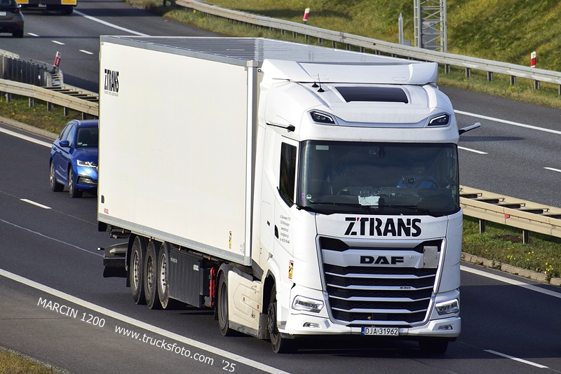 _DSC4590 ZTRANS-crop-DAF.JPG