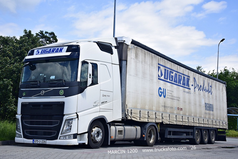 _DSC8086 Ugarak-crop-VOLVO FH4.JPG