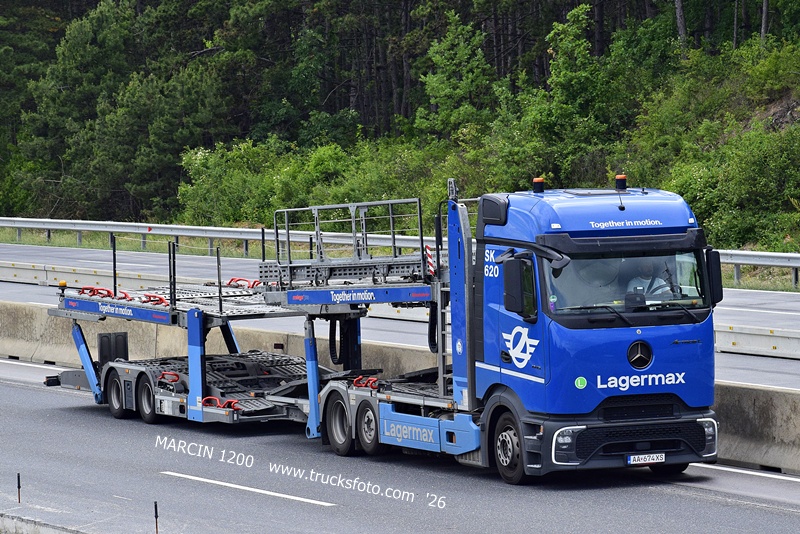 _DSC9212-crop-LAGERMAX-ActrosL ProCabin.JPG