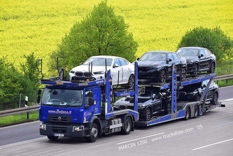 _DSC5104 BELJANA-crop-Renault Range T Wide.JPG