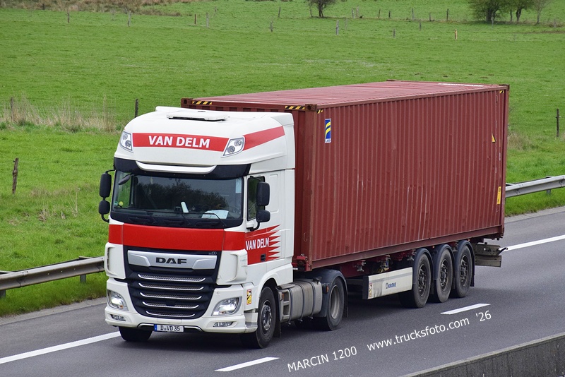 _DSC4725 VAN DELM-crop-DAF XF 106 II SSC.JPG