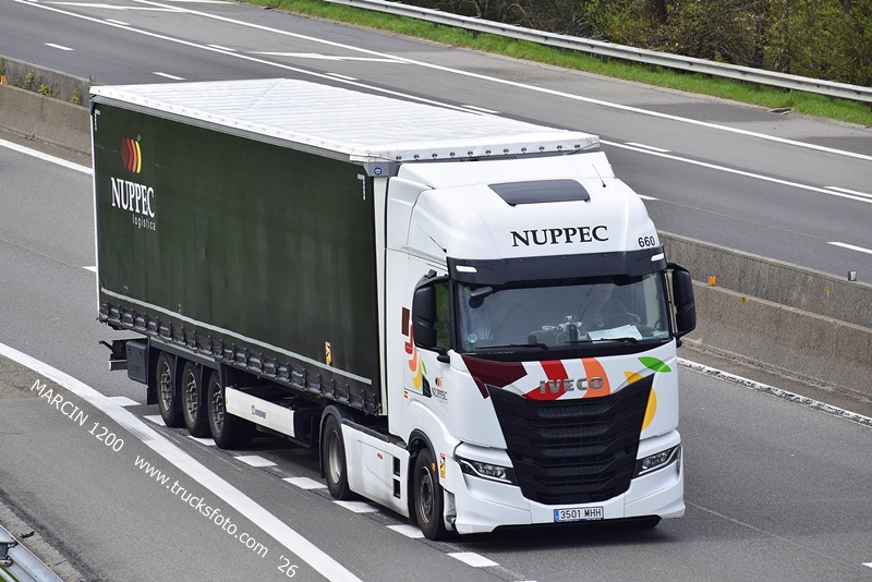 _DSC5439 NUPPEC-crop-IVECO S-WAY.JPG