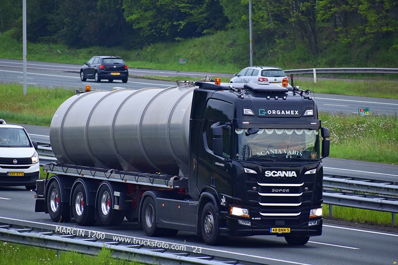 _DSC3607 ORGAMEX-crop-SCANIA R450 NG.JPG