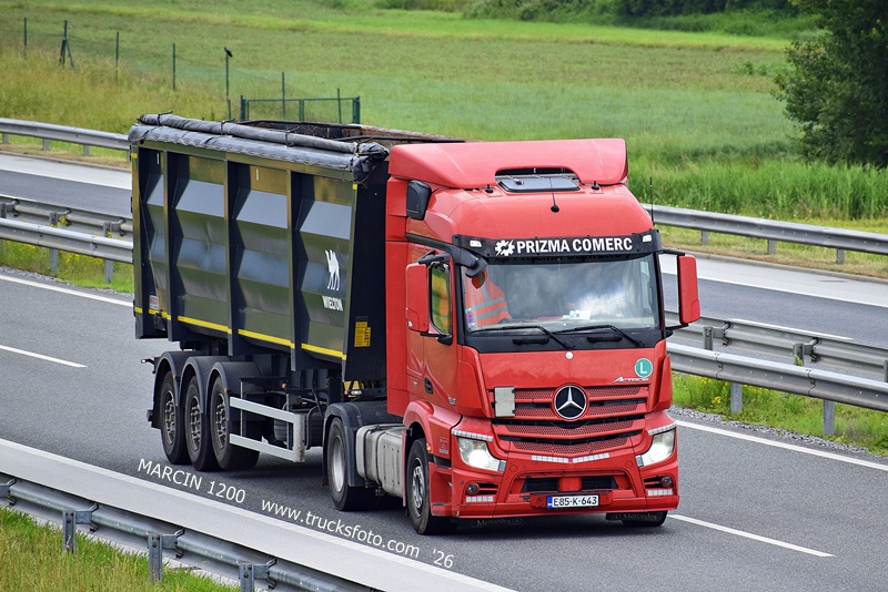 _DSC8133 PRIZMA COMERC-crop-Actros MP4 - WIELTON.JPG