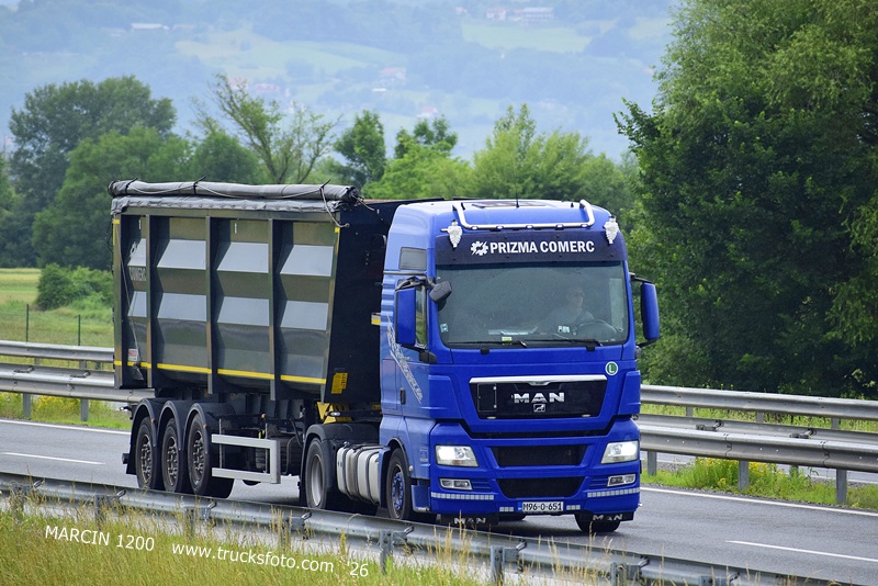 _DSC8346 PRIZMA COMERC-crop-MAN TGX.JPG