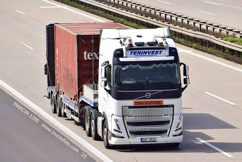_DSC4976 TERINVEST-crop-VOLVO FH5.JPG
