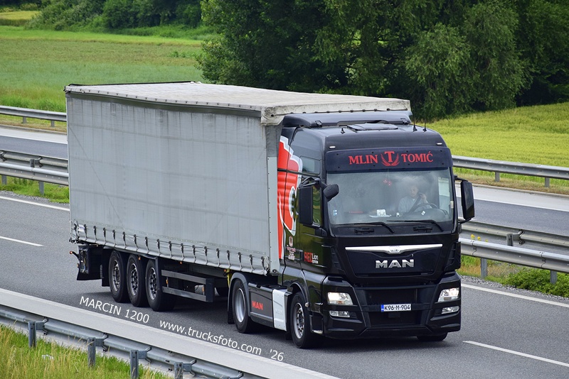 _DSC8168 MLIN TOMIC-crop-MAN TGX.JPG
