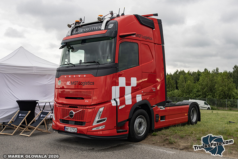 Volvo FH Aero - MGT Logistics.jpg