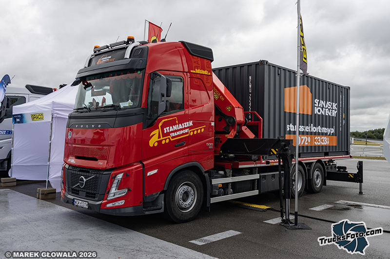 Volvo FH Aero - Staniaszek.jpg