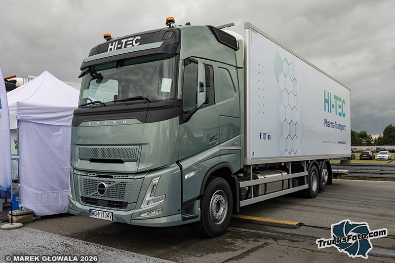 Volvo FH Aero - Hi-Tec.jpg