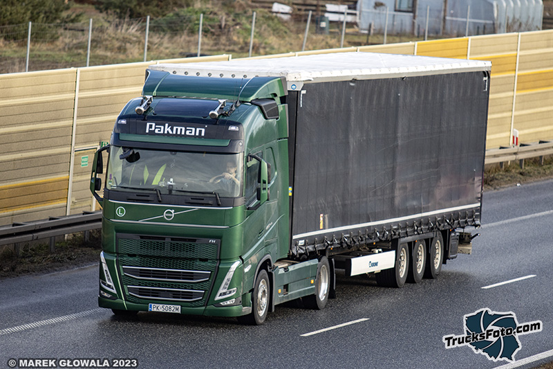 Volvo FH5 - Pakman.jpg
